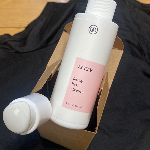 New in Packaging VITIV Daily Hair Vitamin - Picture 3 of 5